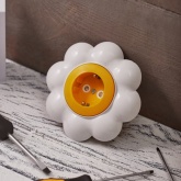 Розетка одноместная Kranz HAPPY Ромашка скрытой установки, с заземлением и защитными шторками, желта