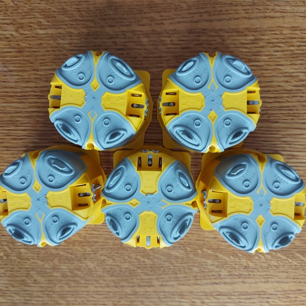 Герметичный подрозетник глубиной 50 мм для скрытого монтажа силовых механизмов