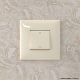 Переключатель с 3-х мест одноклавишный DKC Avanti в стену ванильная дымка