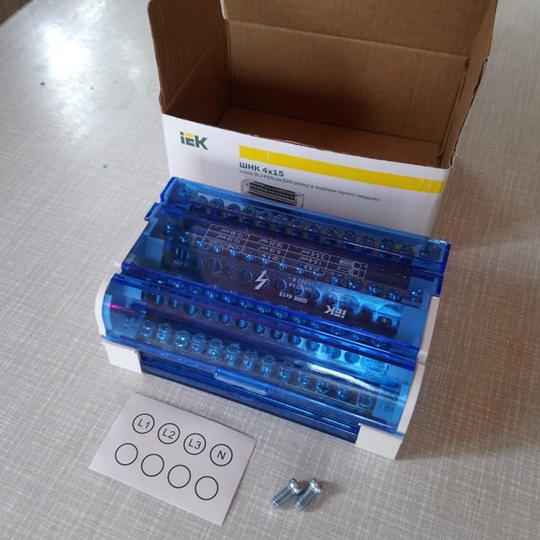 Распределительный блок на DIN-рейку в корпусе ШНК 4х15 3L+PEN ИЭК 125А