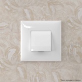 Вывод кабеля из стены DKC Avanti, белое облако