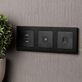 Рамка 3-местная металлическая EKF Стокгольм черный