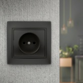 Розетка Intro 2P 16А 250В IP20 Plano, антрацит 1-201-05