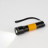 Фонарь светодиодный ЭРА UA-701 Шквал 5Вт ручной 3 режима аккумуляторный Li-Ion 1450мАч IP44