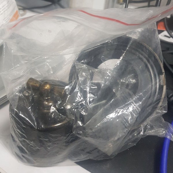 Настенный двухклавишный электрический выключатель ретро бронза Бирони IP20 открытой установки