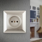 Розетка Intro 2Р 16А-250В Solo, шампань 4-201-04