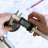 Штангенциркуль цифровой ADA Mechanic 150