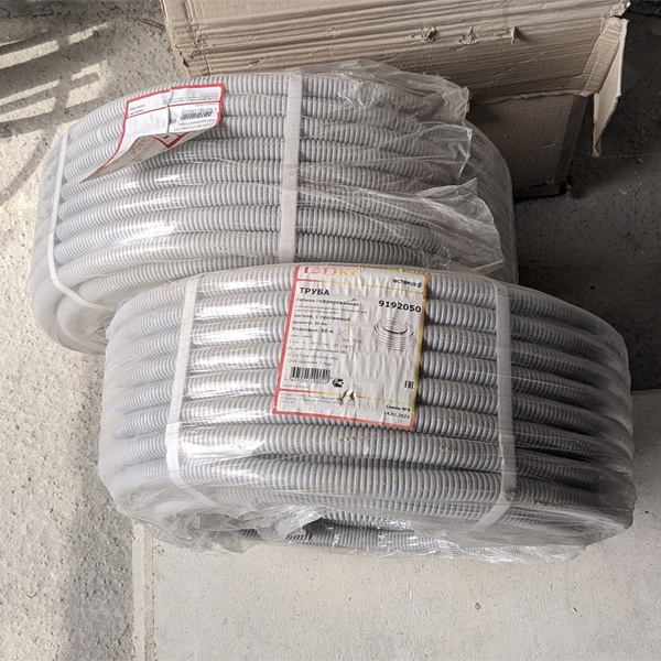 Электрическая пластиковая гофра ПВХ 25мм ДКС с зондом для прокладки кабеля и провода