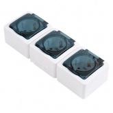 Розетка тройная ИЭК Гермес Plus 3х2П+3 с дымчатой крышкой РСб23-3-ГПБд IP54 белый