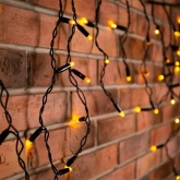 Гирлянда Айсикл (Бахрома) 4,8х0,6м, с эффектом мерцания, черный провод, 230В, белые 176LED IP65