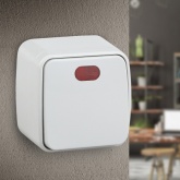 Накладной выключатель 1-кл с подсветкой Intro 10А-250В IP20 Polo, белый 3-102-01 (5056183753641)