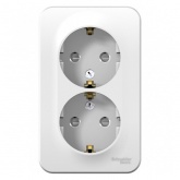 Накладная розетка 2-ая с заземлением со шторками SE Blanca 16А 250В белая изол.пластина