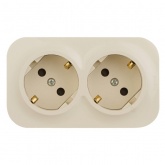Накладная розетка двойная Legrand Quteo с заземлением со шторками слоновая кость (бежевый)