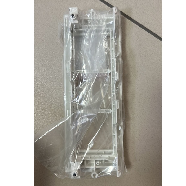 Суппорт РМ45/6 на 3 поста в кабельный короб с крышкой 60 мм и колонны электроустановочных изделий стандарта 45х45мм ARC-LAN Ecoplast