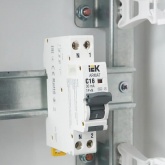 Дифференциальный автомат ИЭК  ARMAT B06S 1P+N C16А 30мА тип А однофазный электронный 6кА 1 модуль (дифавтомат, АВДТ)