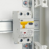 Дифференциальный автомат ИЭК АВДТ32 C20А 1П+Н 30мА тип А однофазный электронный 6кА (дифавтомат, АВДТ)