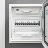 Автоматический выключатель ИЭК ARMAT M10N 3Р 25А 10кА характеристика D (автомат электрический)