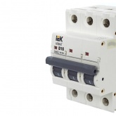 Автоматический выключатель ИЭК ARMAT M10N 3Р 16А 10кА характеристика D (автомат электрический)