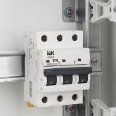 Автоматический выключатель ИЭК ARMAT M10N 3Р 16А 10кА характеристика D (автомат электрический)
