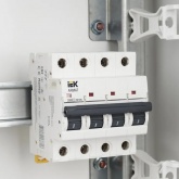 Автоматический выключатель ИЭК ARMAT M10N 4Р 6А 10кА характеристика С (автомат электрический)