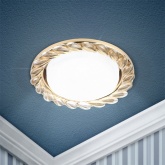 Светильник декоративный ЭРА DK83 GD/WH под лампу GX53, 220V, золото/прозрачный хрусталь