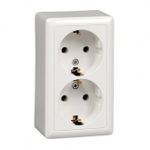 Накладная двойная розетка SE ХИТ 16А 250В с заземлением с изолирующей пластиной 16А 250В белая