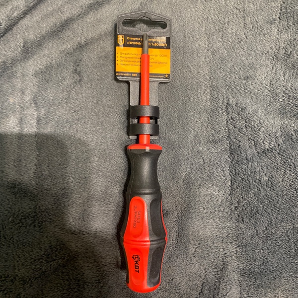 Отвертка диэлектрическая крестовая КВТ VDE Профи, с комбинированным профилем (Phillips-шлиц), PH/FL 1х80 мм