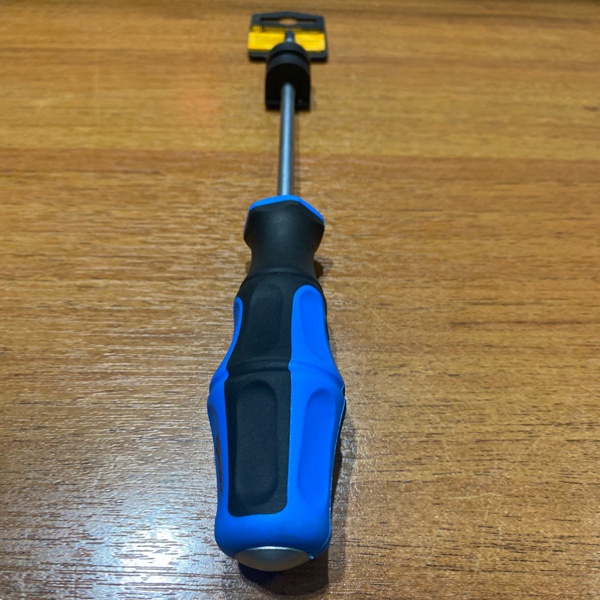 Ударная фигурная отвертка серии Мастер крестообразная PH2*150 мм