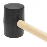 Киянка резиновая Kranz 680г черная резина, деревянная рукоятка