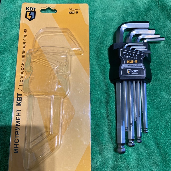 Набор из 9 шестигранных метрических ключей с шаром КВТ для монтажа крепежных изделий