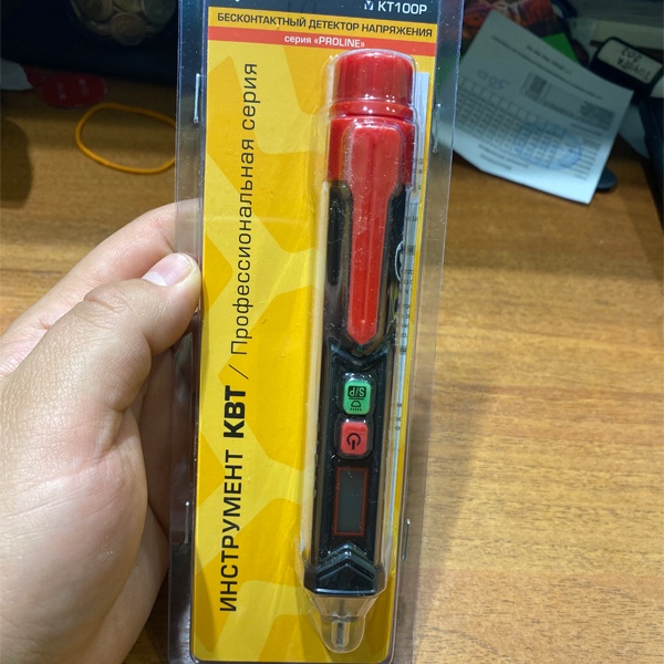 Тестер переменного напряжения с возможностью определения последовательности фаз, c ЖК-дисплеем, КВТ КТ100Р
