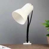 Светильник настольный Надежда-ПШ НДБ37-40-017 под лампу ЛОН/LED max 40W 220V Е27, на стойке, белый