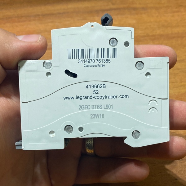 Электрический модульный однополюсный автомат RX3 10А характеристика C Legrand