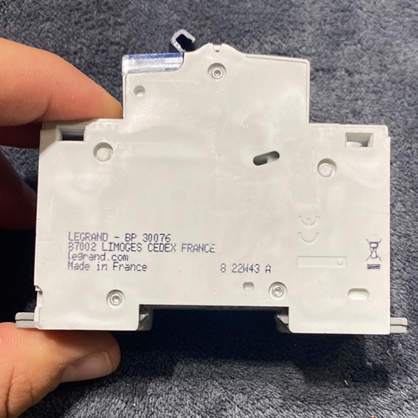 1-фазный автоматический выключатель дифференциального тока Легранд 30мА тип А, 25А уставка С