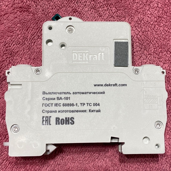 Однополюсный модульный электрический автомат Шнайдер Электрик 6А