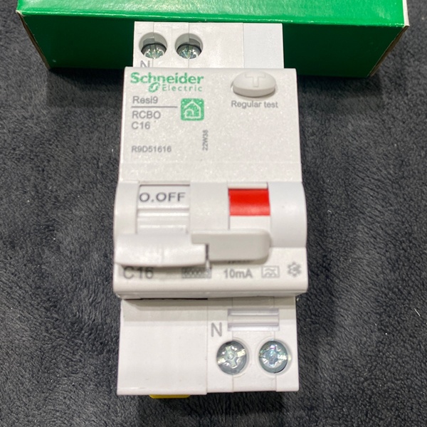 Автоматический выключатель дифференциального тока Шнайдер Электрик 10мА типа A, 16А уставка С