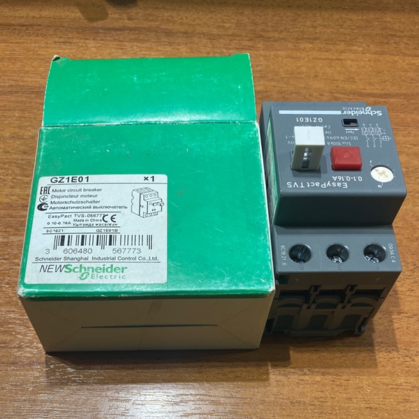 Автоматический выключатель для защиты электродвигателя EasyPact TVS Schneider Electric