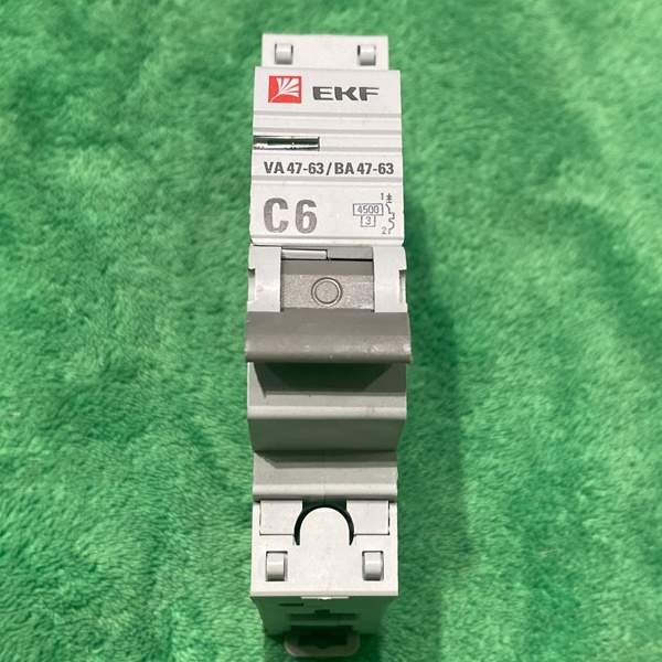 Однополюсный электрический автомат ЕКФ на дин рейку 6 Ампер с характеристикой С