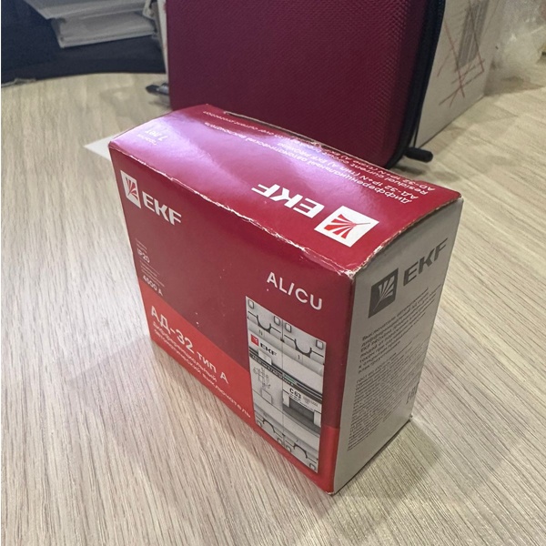 Двухполюсный дифференциальный автоматический выключатель АД-32 ЭКФ PROxima, номинальный ток 25 Ампер, ток утечки 30 мА, с характеристикой C, тип A