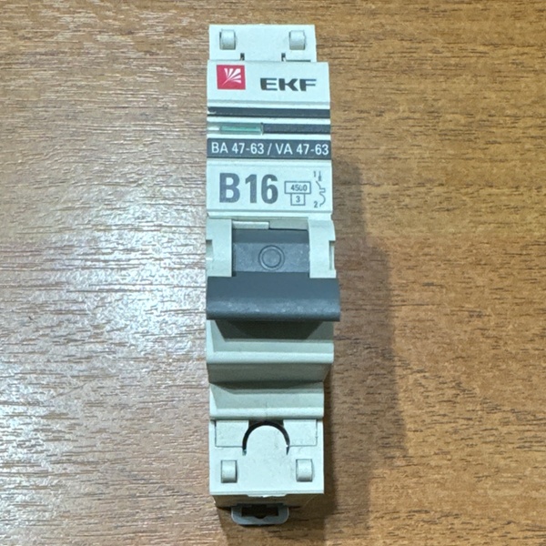 Однополюсный модульный электрический автомат ЭКФ PROxima ВА47-63, номинальный ток 16 Ампер, с характеристикой B