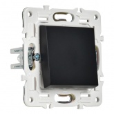 Выключатель кнопочный одноклавишный ИЭК SKANDY SK-V14Bl 10А черный