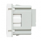 Розетка EKF C-Line 2P+E шторки винтовой зажим белая