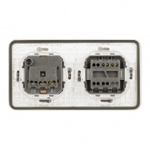 Блок ЭРА Эксперт розетка с заземлением+выключатель скрытой установки 11-7521-01 10А г-я IP55 белый