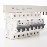 Шина соединительная (гребенка) ИЭК 1-полюсная 63А 53 модуля длина 1000мм