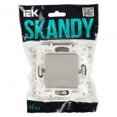 Переключатель перекрестный одноклавишный ИЭК SKANDY SK-V03S 10А серебряный