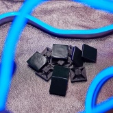 Площадка Rexant самоклеящаяся 20 х 20 мм, черная под хомуты [упаковка 10 шт]