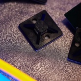 Площадка Rexant самоклеящаяся 30 х 30 мм, черная под хомуты [упаковка 100 шт]