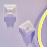 Площадка Rexant под винт самоклеящаяся 28 х 28 мм, белая [упаковка 100 шт]