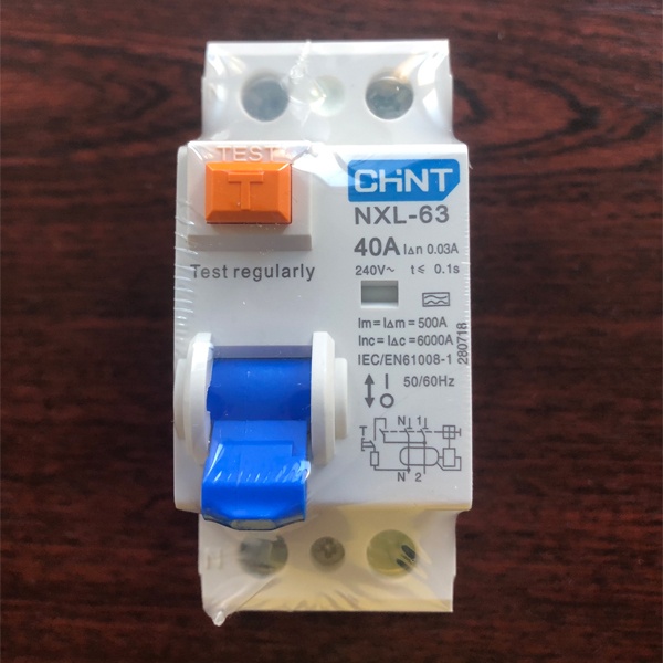 Устройство защитного отключения 30 мА тип А, однофазное, ток нагрузки 40 Ампер с отключающей способностью 6кА, Чинт