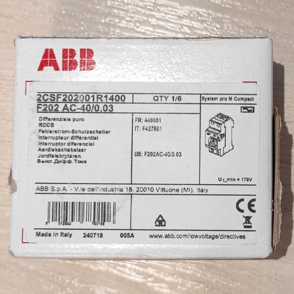 Однофазное устройство защитного отключения ABB F202 номинальный ток 40А, ток утечки 30mA, тип AC, двухмодульное